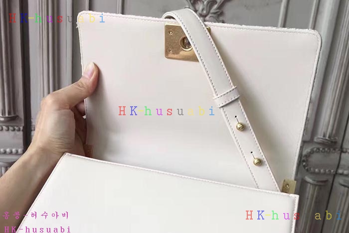 �ڹ̷��ޡ� ���� ���̹� CH A60786-2