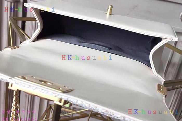 �ڹ̷��ޡ� ���� ���̹� CH A60786-2