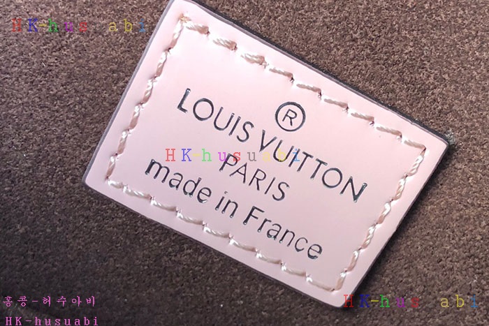 �ڹ̷��ޡڷ��̺��� ���� Ŭ��Ϲ� M41305