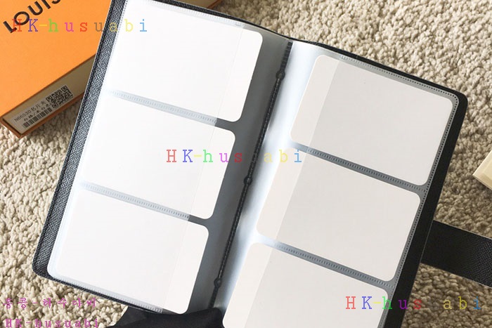 �ڹ̷��ޡڷ��̺��� ī��������� M66530-1