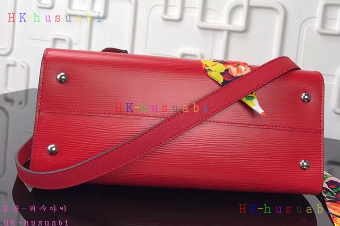 �ڹ̷��ޡڷ��̺��� ���� �ٴ� ��Ʈ�� M51239-2