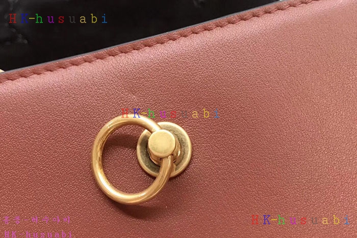 �ڹ̷��ޡ� �ֹ��� ��ư�� MB 547963-1