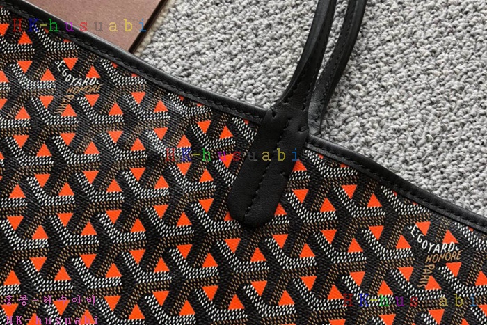 �ڹ̷��ޡ� ���ߵ� Ŭ���� �ξ� ���۹� G 125559-4