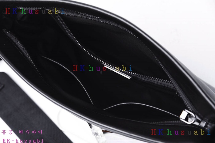 �ڹ̷��ޡ� ����� �ΰ� ũ�ν��� P 2VH057