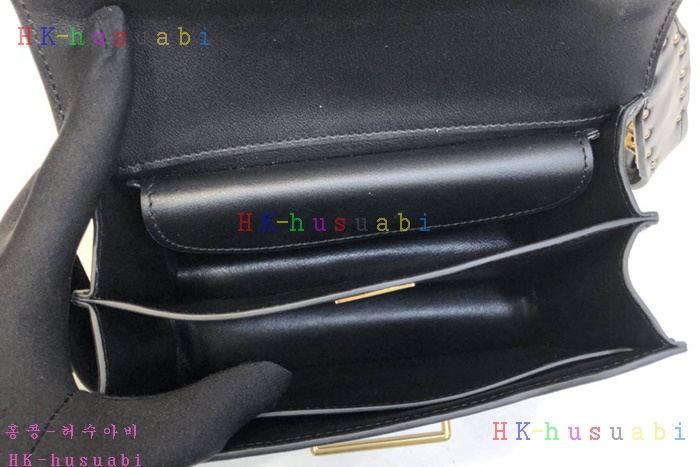 �ڹ̷��ޡ� ����� ī�̿��� P 1BD045-2