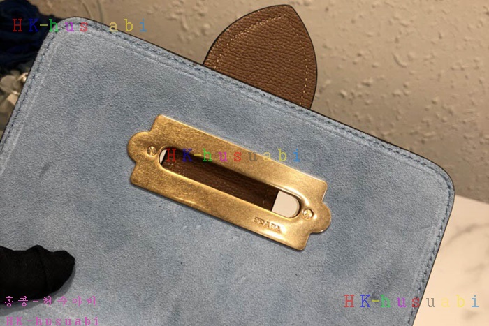 �ڹ̷��ޡ� ����� ī�̿� ���� ��Ʈ�� P 1BL004