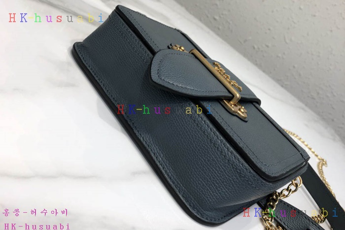 �ڹ̷��ޡ� ����� ī�̿� ���� ��Ʈ�� P 1BL004-4