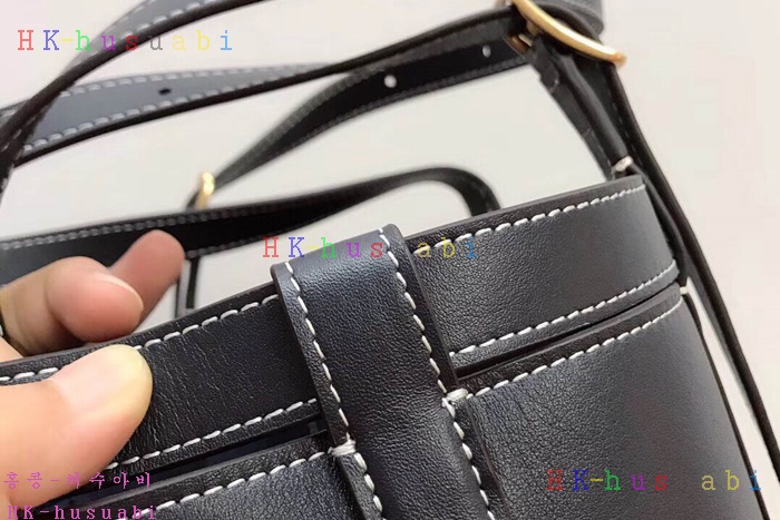 �ڹ̷��ޡ� �ֹ��� ��ư ��Ʈ�� M HH5361