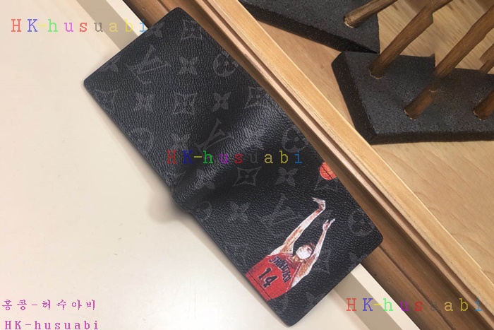 �ڹ̷��ޡڷ��̺��� ��Ƽ�� ���� LV M61695