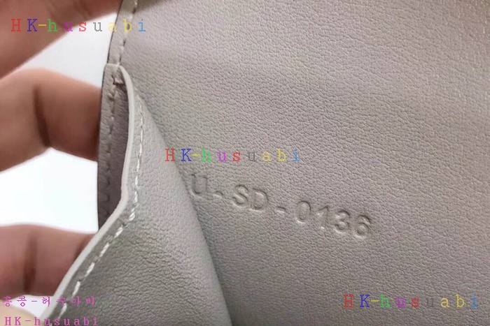 �ڹ̷��ޡ� ������ ������ ������ CL 017517-3