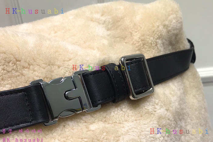 �ڹ̷��ޡ� ���� ��� ���� CH A57581