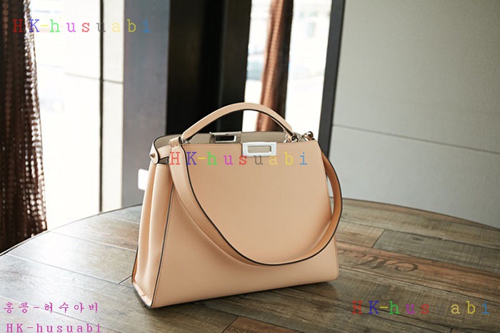 �ڹ̷��ޡ� ��� ��ī�ι�  F 5580007