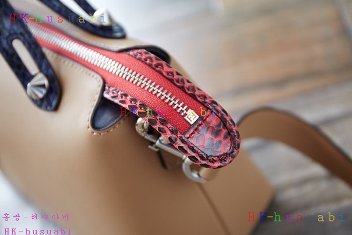 �ڹ̷��ޡ� ��� ���̴����� ����� F 8BL1245QJF14QD