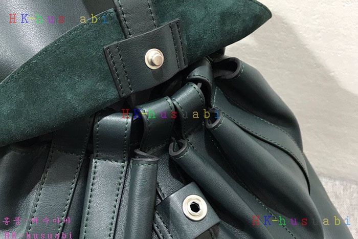 �ڹ̷��ޡ� �ο��� ���� ���� LW 306.77.U19