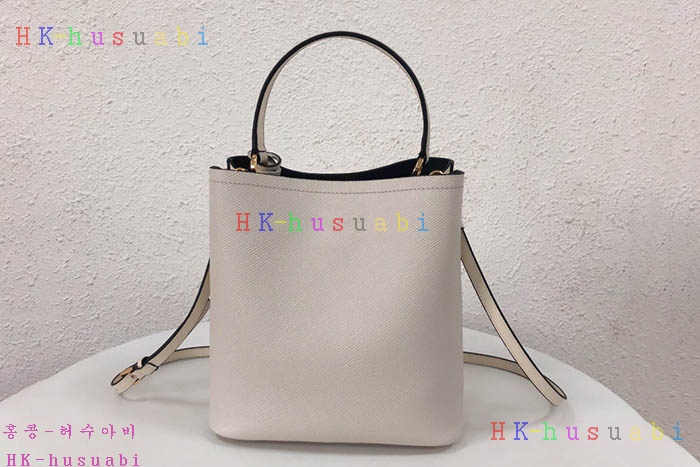 �ڹ̷��ޡ� ����� ������ PR 1BA212