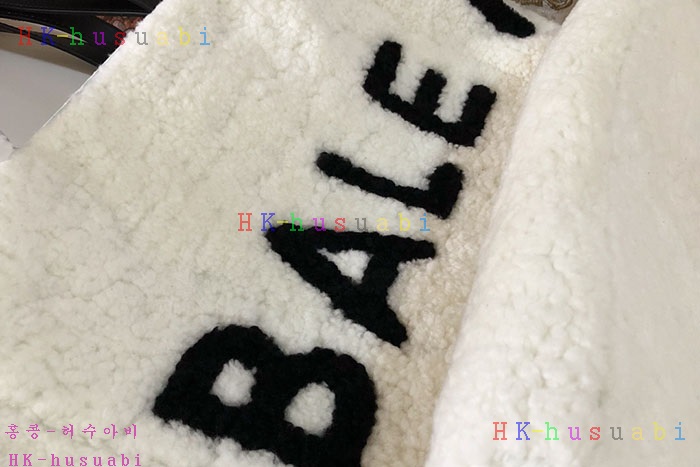 �ڹ̷��ޡ� �߷��þư� �þ ���ι�  B 5814470