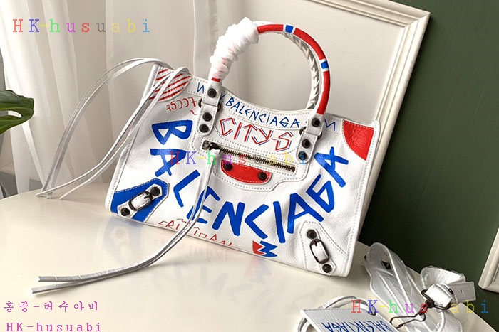 �ڹ̷��ޡ� �߷��þư� ��Ƽ��  B 581145