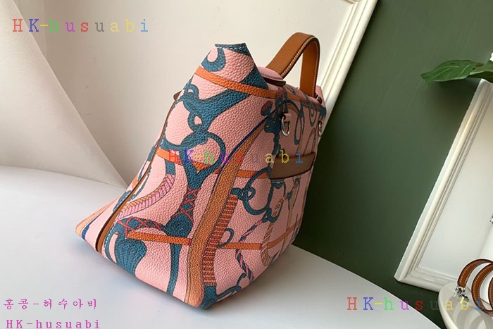 �ڹ̷��ޡ� �����޽� �̸�2424 H 658997-2