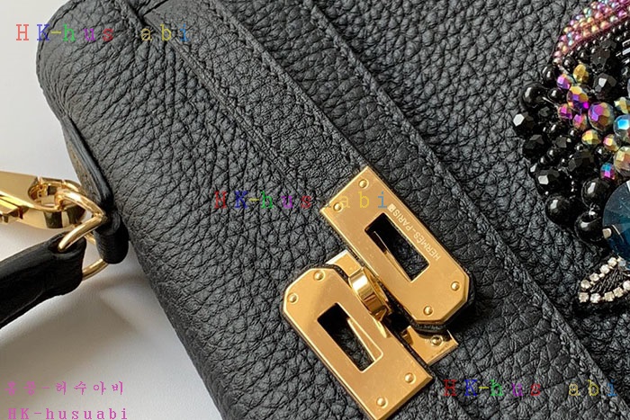 �ڹ̷��ޡ� �����޽� �̸��� H 6588702