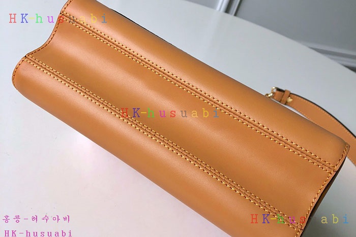 �ڹ̷��ޡ� ���̺��� Ʈ����Ʈ ü�ι�  LV M44408-2