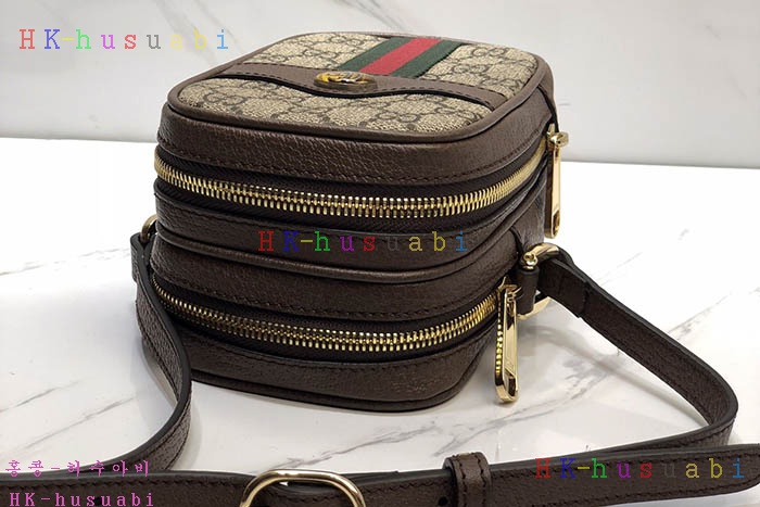 �ڹ̷��ޡ� ���� �����Ǿ� �̴� ũ�ν��� GU 546595-2