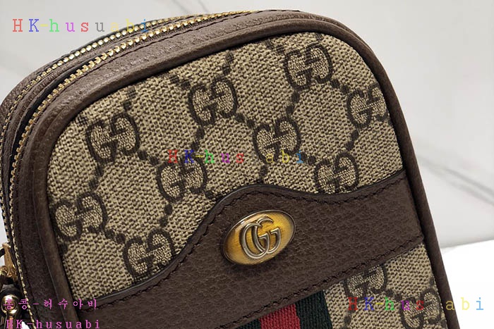 �ڹ̷��ޡ� ���� �����Ǿ� �̴� ũ�ν��� GU 546595-2