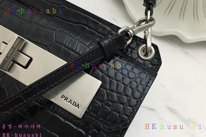 �ڹ̷��ޡ� ����� �̴� ũ�ν���  PR 1DH007-3-2