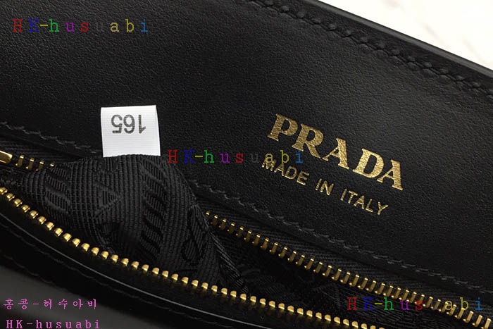 �ڹ̷��ޡ� ����� ���ǾƳ� ��Ʈ��  PR 1BA204