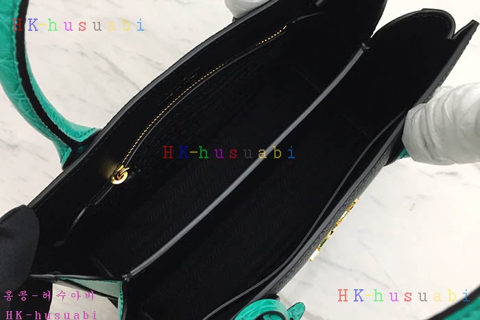 �ڹ̷��ޡ� ����� ���ǾƳ� ��Ʈ��  PR 1BA204-3