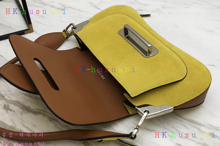 �ڹ̷��ޡ� ����� �õ��� �����  PR 1BD168-2