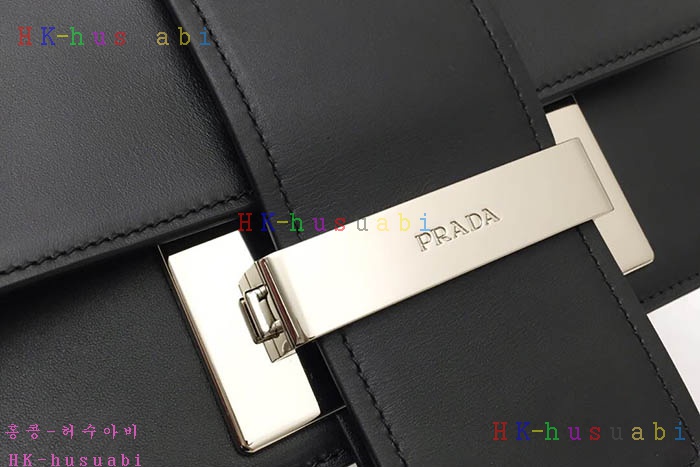 �ڹ̷��ޡ� ����� ��Ż ������ PR 1BD068