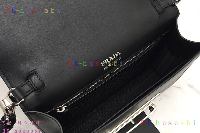 �ڹ̷��ޡ� ����� ��Ż ������ PR 1BD068