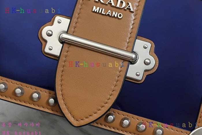 �ڹ̷��ޡ� ����� ī�̿��� PR 1BD045-2-3