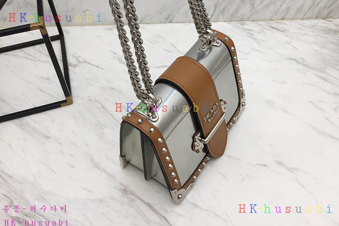 �ڹ̷��ޡ� ����� ī�̿��� PR 1BD045-2-4