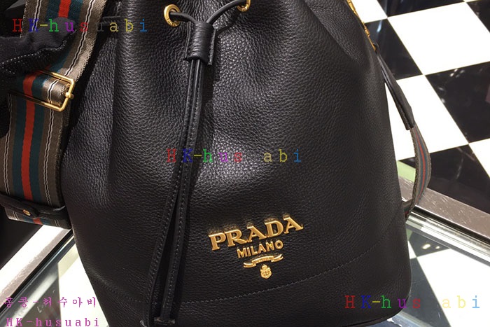 �ڹ̷��ޡ� ����� ���ڷ� ���̳� ��Ŷ�� P 1BE018