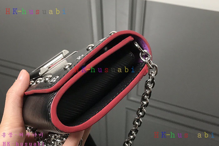 �ڹ̷��ޡ� ���̺��� Ʈ����Ʈ ü�� ������ M62306