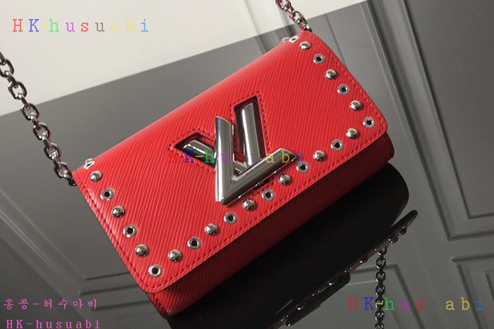 �ڹ̷��ޡ� ���̺��� Ʈ����Ʈ ü�� ������ M62307-2