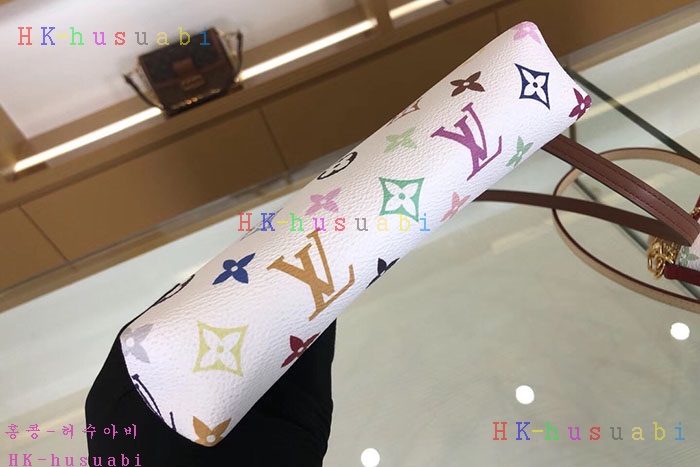 �ڹ̷��ޡ� ���̺��� ��Ƽ �ȶ� Ŭ��ġ  M41638-3