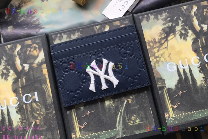 �ڹ̷��ޡ� ���� LA������ ��ġ ī������ GU 547793