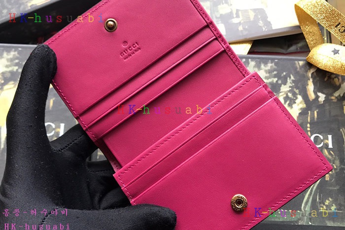 �ڹ̷��ޡ� ���� LA������ ��ġ ������ GU 547789-4