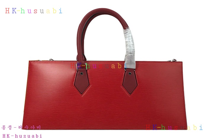 �ڹ̷��ޡ� 2019SS ���̺��� ũ���� ��帮�� LV M44371