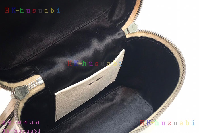 �ڹ̷��ޡ� �̿�̿� ���� ����� MU 5BH122-2