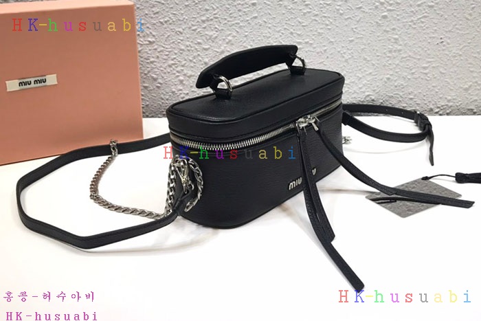 �ڹ̷��ޡ� �̿�̿� ���� ����� MU 5BH121-3