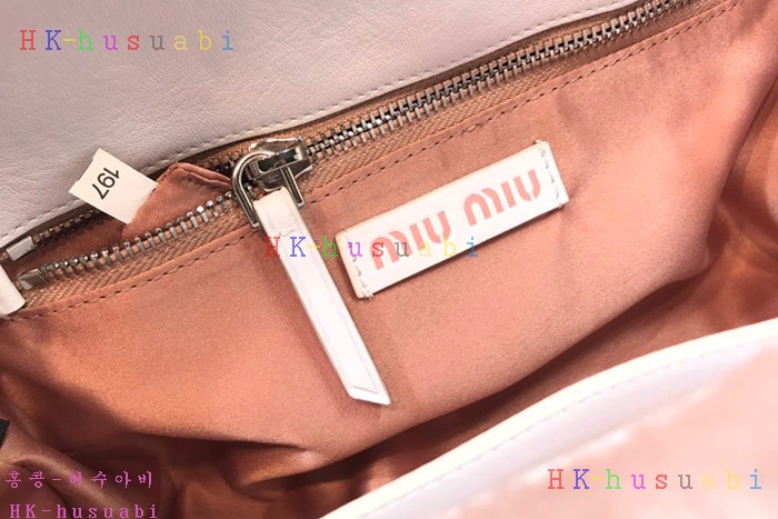 �ڹ̷��ޡ� �̿�̿� �þ ��Ʈ�� MU 5BA0850-3