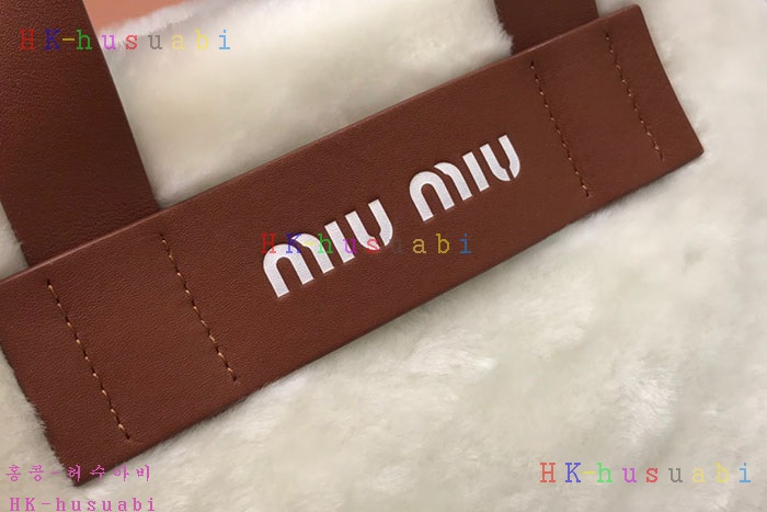 �ڹ̷��ޡ� �̿�̿� �þ ��Ʈ�� MU 5BA085