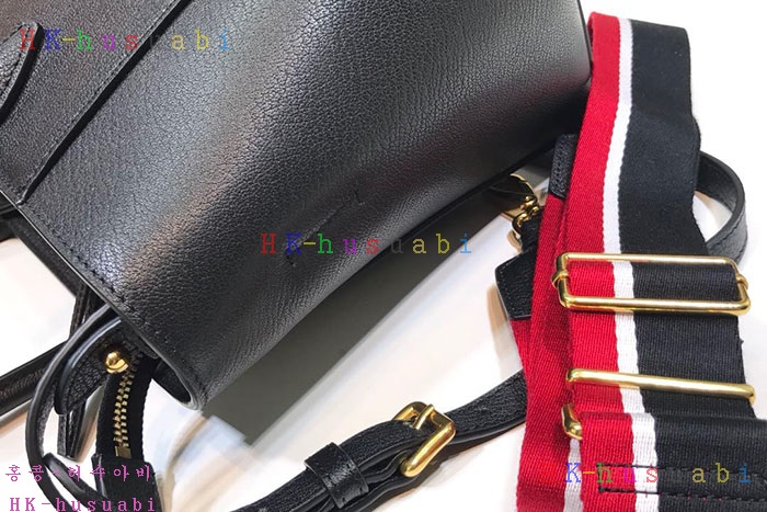 �ڹ̷��ޡ� �̿�̿� ���� ��Ʈ�� MU 5BG137-4