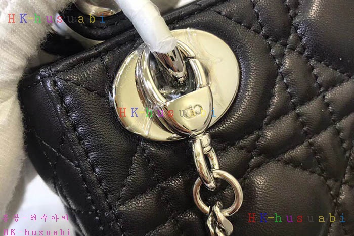 �ڹ̷��ޡ� ��� ���̵�� DR 240040