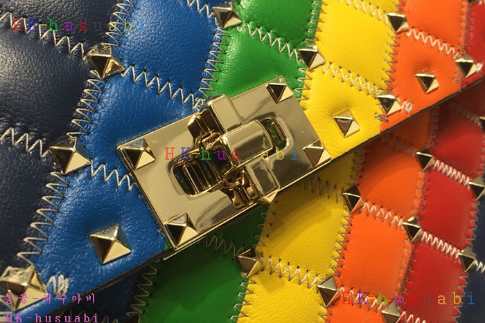 �ڹ̷��ޡ� �߷�Ƽ�� �����͵� ������ũ ü�ι� VL 006671