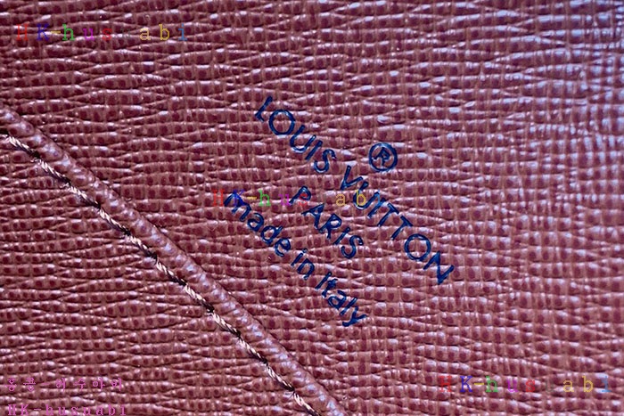 �ڹ̷��ޡ� 2019SS ���̺��� ��ο�Ʈ ��� ũ�ν��� M51290