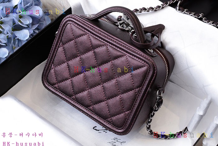 �ڹ̷��ޡ� 2019SS ���� �ڽ���ƽ ���̽� CH A93342